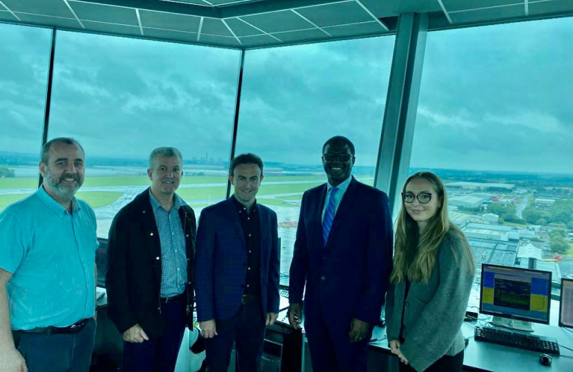 Darren Henry MP meets with representatives of East Midlands Airport